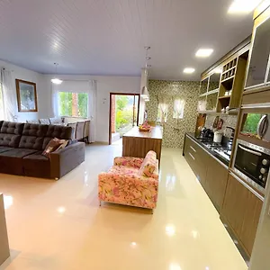 Casa Com 3 Suítes Em Urubici